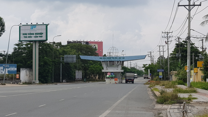 F0 tăng mạnh, nhiều tỉnh miền Tây nâng cấp độ dịch, cấm nhiều hoạt động - 3