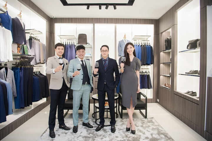 Trung Ruồi ‘ghen ra mặt’ khi Lương Thanh tình tứ với Thanh Sơn - 1