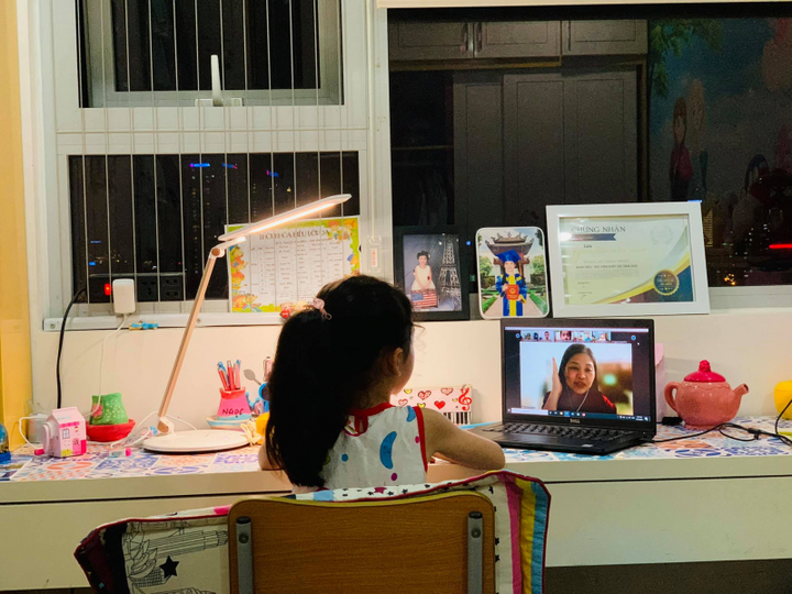 Lịch phát sóng 'Lớp học không khoảng cách' trên VTC8 và VTC11 từ 8/11 đến 14/11 - 1