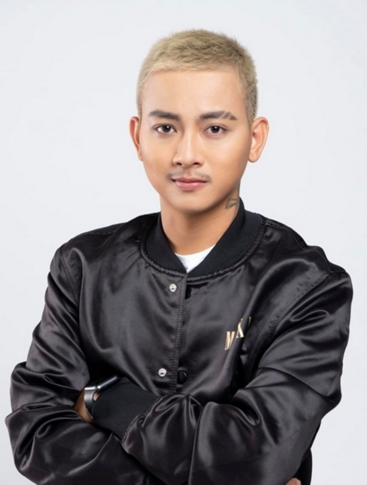 Nghệ sĩ nào 'chịu khó' đổi nghệ danh nhất showbiz Việt? - 7