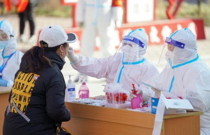 Thành phố Trung Quốc thưởng 350 triệu đồng để truy tìm nguồn gốc dịch - 1