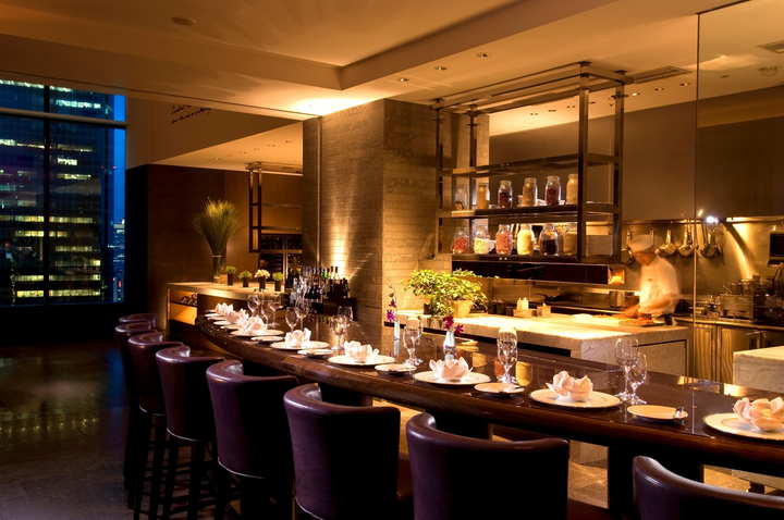 Bán miếng cá giá gần 1 triệu đồng, nhà hàng 'vua đầu bếp' bị chỉ trích - 3