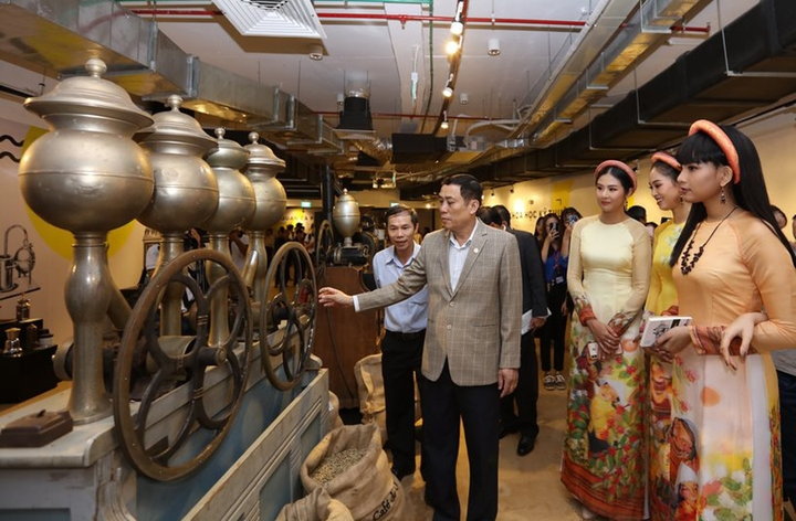 Phấn đấu đưa Buôn Ma Thuột trở thành 'Thành phố cà phê của thế giới' - 4