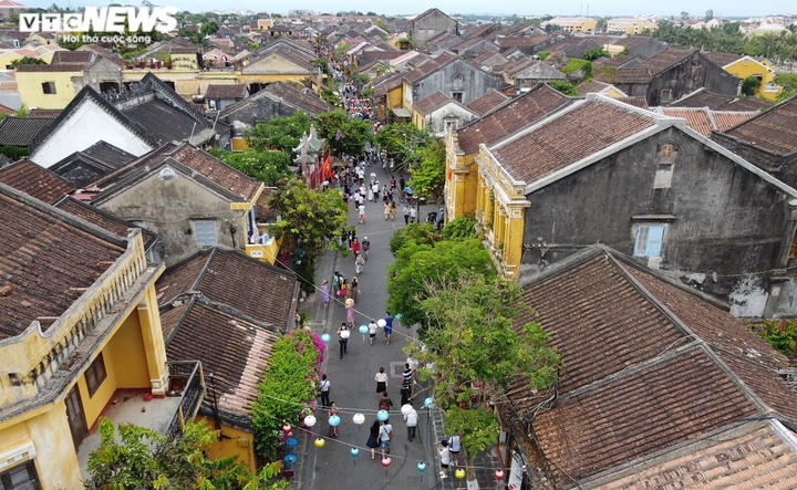 Phố cổ Hội An mở cửa tham quan từ ngày 15/11, giảm 50% giá vé - 1