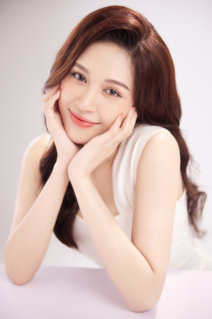 Ngọc Anh VTV: 'Tôi luôn đảm bảo thuần phong mỹ tục khi chụp hình' MC Ngọc Anh VTV: 'Tôi luôn đảm bảo thuần phong mỹ tục khi chụp hình' - 7