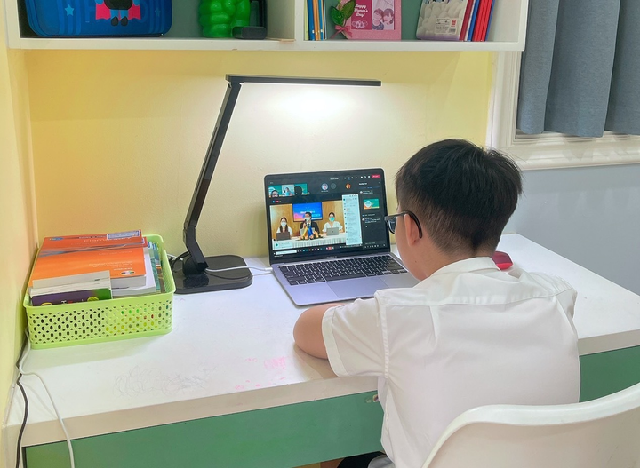 Thêm 2 tuyến cáp quang đứt, giáo viên, học sinh méo mặt - 1