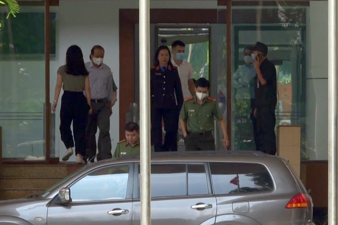 Thứ trưởng Y tế Trương Quốc Cường để cho nhiều loại thuốc giả lưu hành - 2