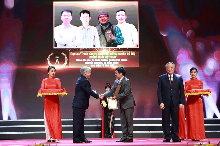 Trao Giải báo chí toàn quốc phòng, chống tham nhũng, tiêu cực lần thứ ba - 2