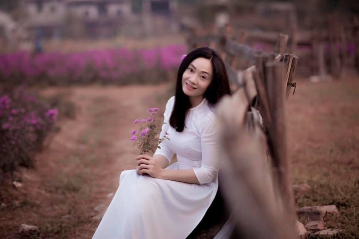 Nhan sắc gây thương nhớ của bà Xuân 'Hương vị tình thân' - 8