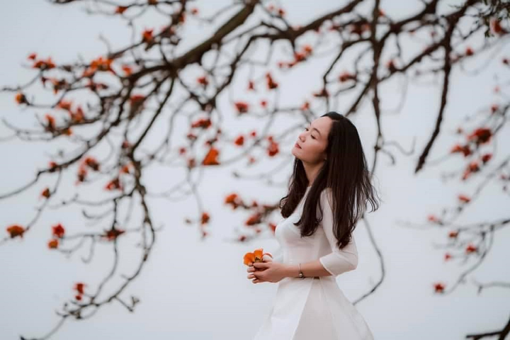 Nhan sắc gây thương nhớ của bà Xuân 'Hương vị tình thân' - 9