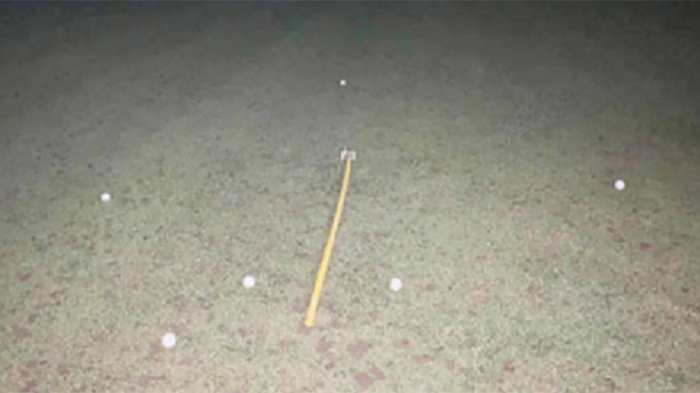 Sân bóng Hà Tĩnh thành nơi tập golf 'chui’: Lãnh đạo nói gì? - 1