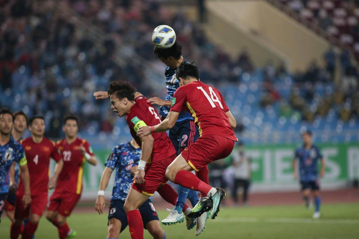 Tuyển Việt Nam học được gì sau trận lượt đi gặp Ả Rập Xê Út? - 2