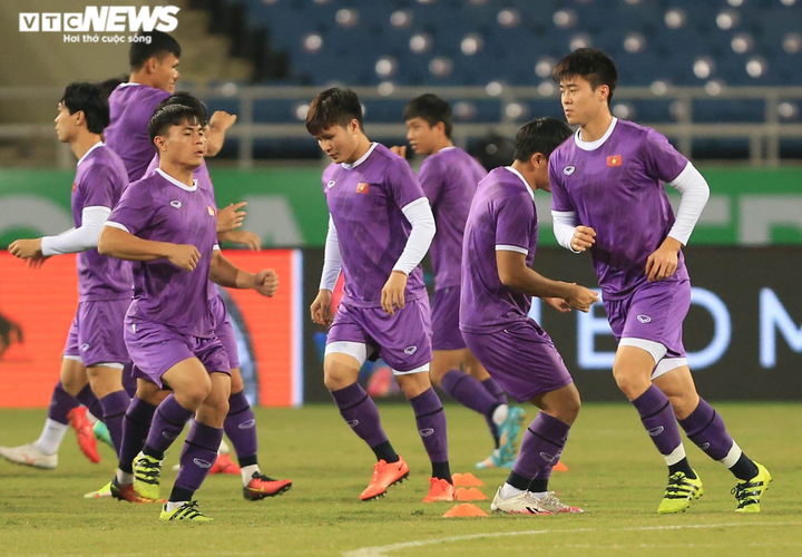 Tuyển Việt Nam tập luyện, quyết gây bất ngờ trước Ả Rập Xê Út - 8