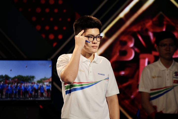 Nhà vô địch Đường lên đỉnh Olympia 2021 sẽ không du học, ước mơ làm doanh nhân - 2