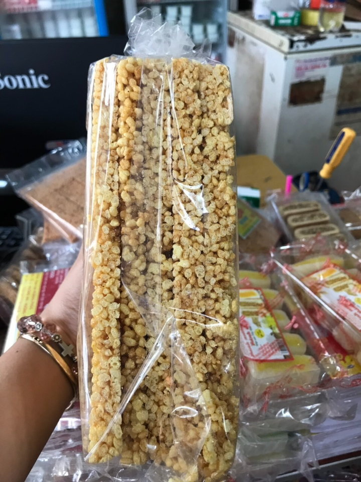 Bánh bỏng gạo - món ăn tuổi thơ trứ danh của 8X: Ai từng ăn chắc cũng 2 con rồi! - 3