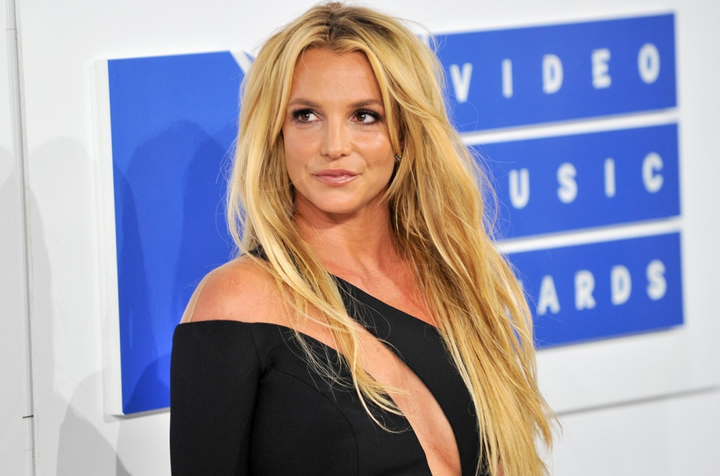 Thắng kiện và tự do, Britney Spears vẫn đang trầm cảm, rối loạn lo âu - 1