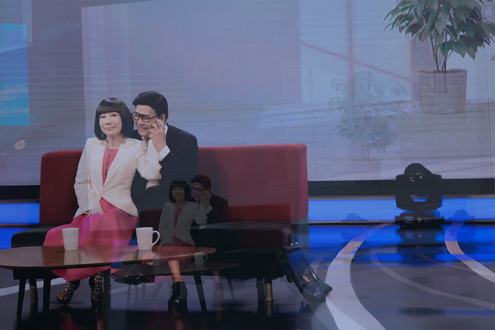 Nghệ sĩ cải lương Thanh Kim Huệ tuổi 66 trẻ trung qua ống kính của chồng - 11