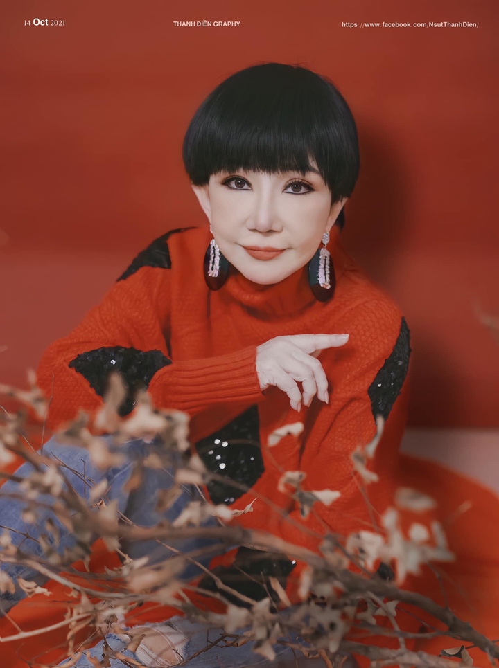 Nghệ sĩ cải lương Thanh Kim Huệ tuổi 66 trẻ trung qua ống kính của chồng - 5