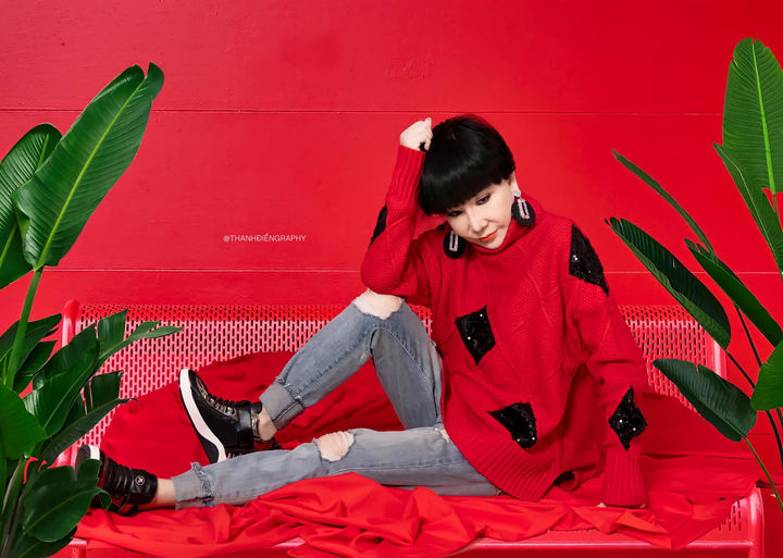 Nghệ sĩ cải lương Thanh Kim Huệ tuổi 66 trẻ trung qua ống kính của chồng - 6