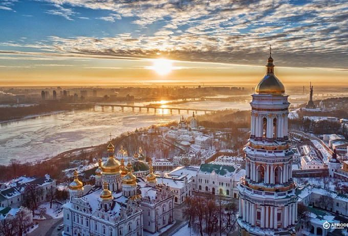Tiền điện tử đưa nền kinh tế ngầm của Ukraine ra khỏi bóng tối? - 1