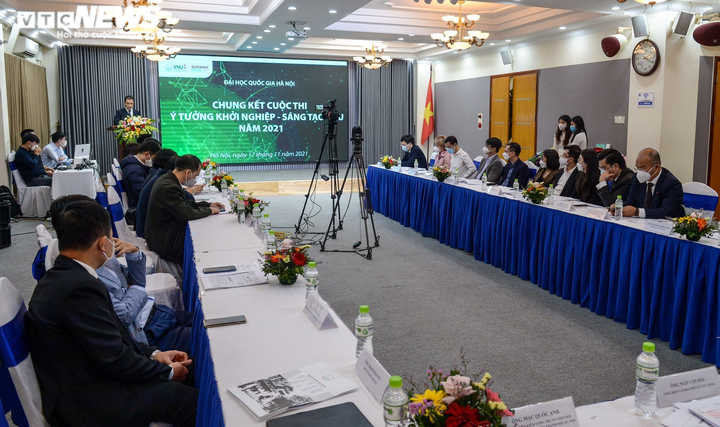 Ảnh: Chung kết cuộc thi 'Ý tưởng khởi nghiệp – sáng tạo VNU năm 2021' - 1