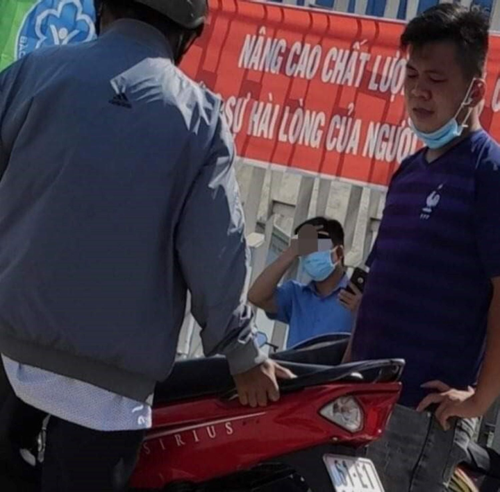 Bắt giam bác sĩ ở Bình Dương móc nối tiêm vaccine chui để trục lợi - 1