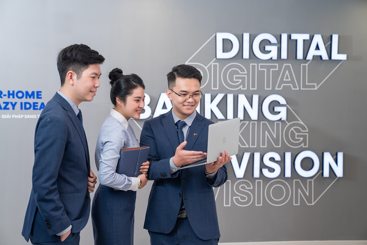 Ngân hàng số 'bình thường mới': Lấy khách hàng làm trọng tâm - 2