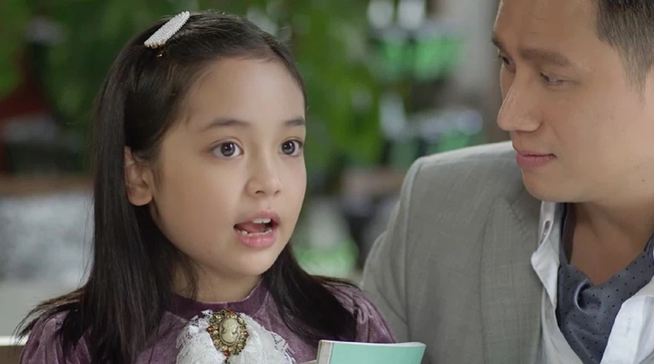 Vẻ đẹp như bước ra từ cổ tích của bé Hoa phim 'Thương ngày nắng về' - 4