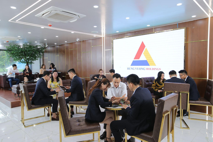 Hưng Vượng Holdings - Thương hiệu bất động sản uy tín, chuyên nghiệp - 3