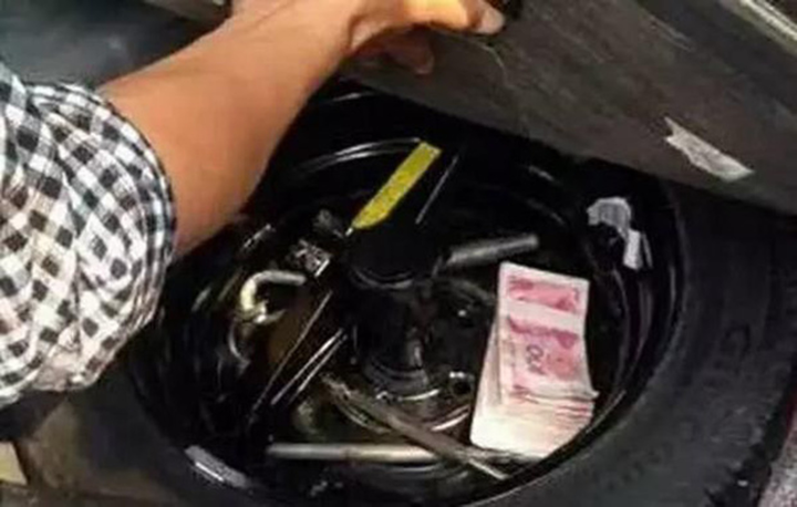 Bái phục trước các chiêu giấu tiền 'đỉnh cao' của những anh chồng 'lươn lẹo' - 7