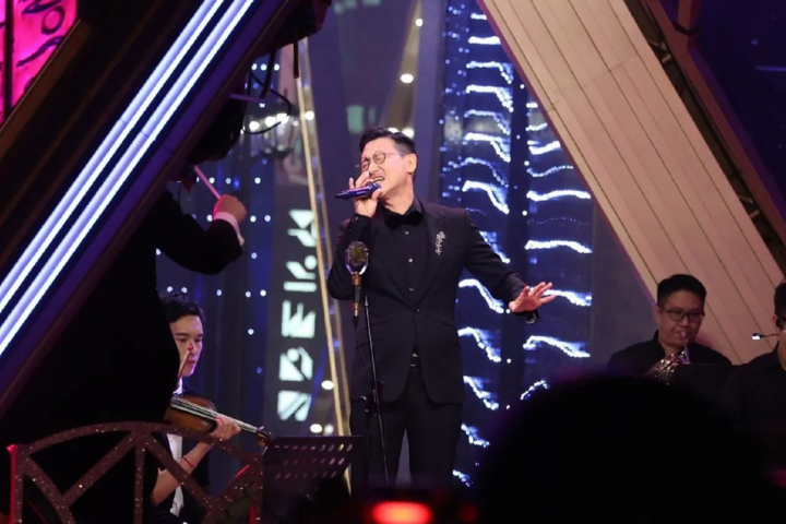 Tài sản khổng lồ của Tứ đại thiên vương Hong Kong sau 30 năm vào showbiz - 3