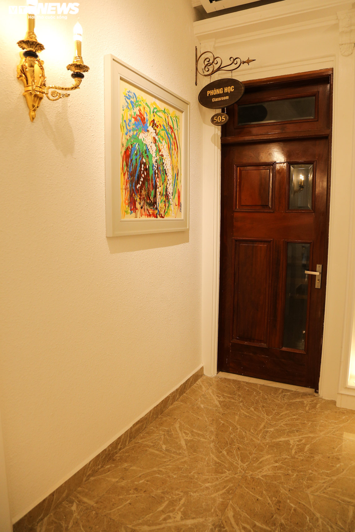 Không gian sáng tạo và nghệ thuật mới của sinh viên Kinh tế có gì đặc biệt? - 10