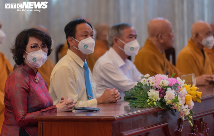 Ảnh: Xúc động đại lễ kỳ siêu tưởng niệm đồng bào qua đời vì COVID-19 - 3