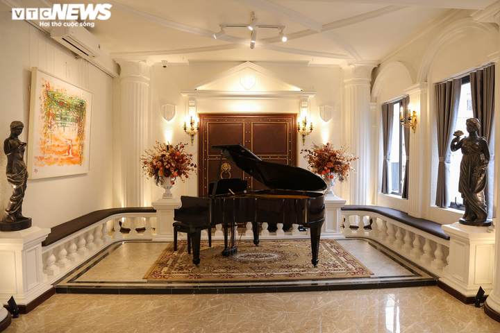 Không gian sáng tạo và nghệ thuật mới của sinh viên Kinh tế có gì đặc biệt? - 1