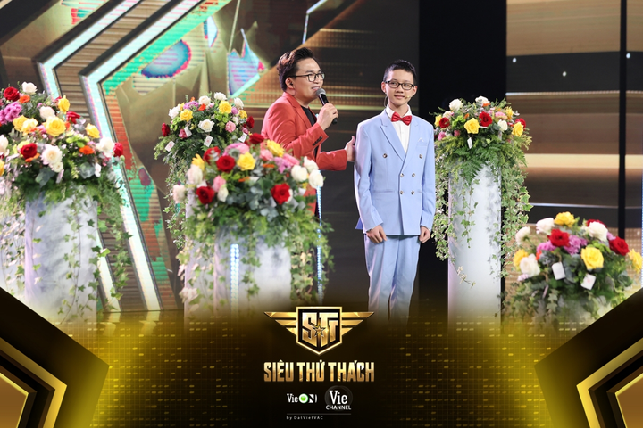 Chàng trai cơ bắp đẹp khiến Xuân Bắc nhận giống mình 20 năm trước - 4