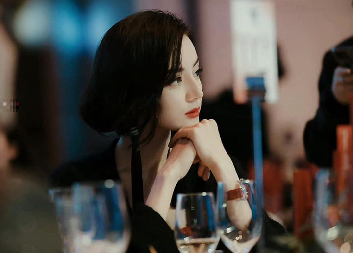 Dàn sao đình đám Trung Quốc xuất hiện như nữ thần tại đêm hội cuối năm - 6