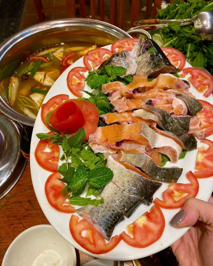 Lẩu cá đắt đỏ ở Sa Pa - món ngon nhất định phải thử của núi rừng Tây Bắc - 2
