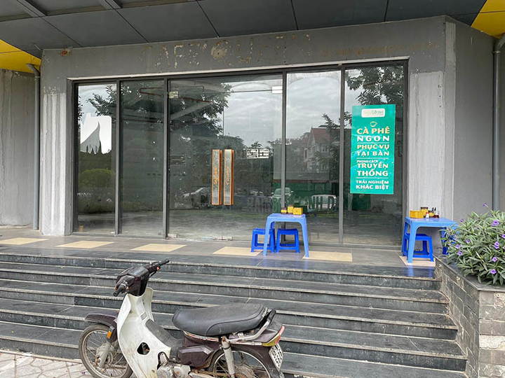 Shophouse chung cư đóng cửa cả năm, bán rẻ cũng không ai hỏi - 3