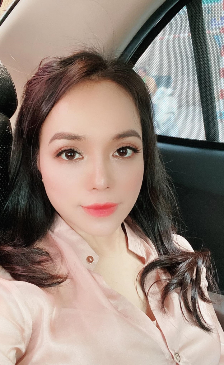 Những cô giáo xinh đẹp, nóng bỏng của showbiz Việt - 6