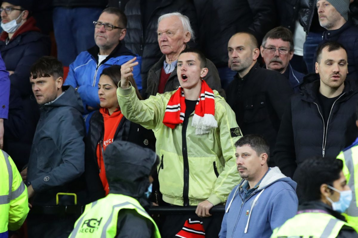 HLV Solskjaer: 'Man Utd đủ sức thay đổi tình thế' - 2