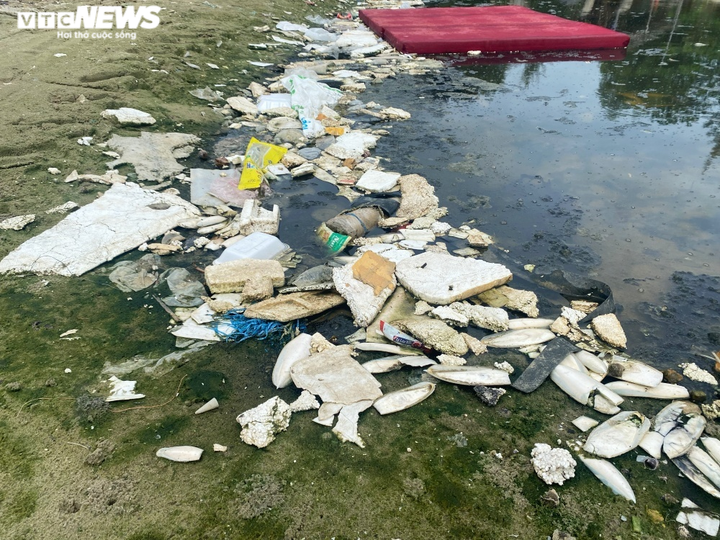 Ảnh: Rác thải nhựa bủa vây các bãi biển ở Bà Rịa - Vũng Tàu - 12