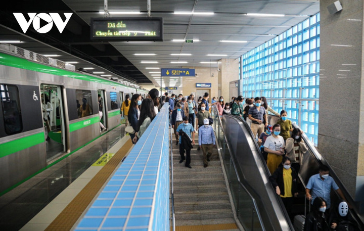 Vé tàu Cát Linh-Hà Đông như xe buýt, ai cũng có thể đi được - 6
