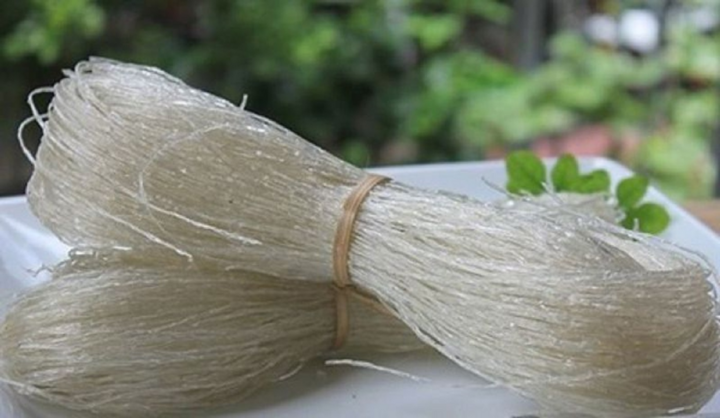 Mẹo xào miến không dính chảo - 1