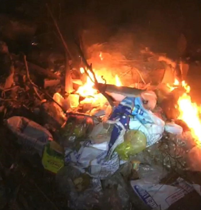 ‘Nhặt rác để sống khác’: Tâm thư của thầy giáo trẻ trên đảo Hòn Nghệ - 4