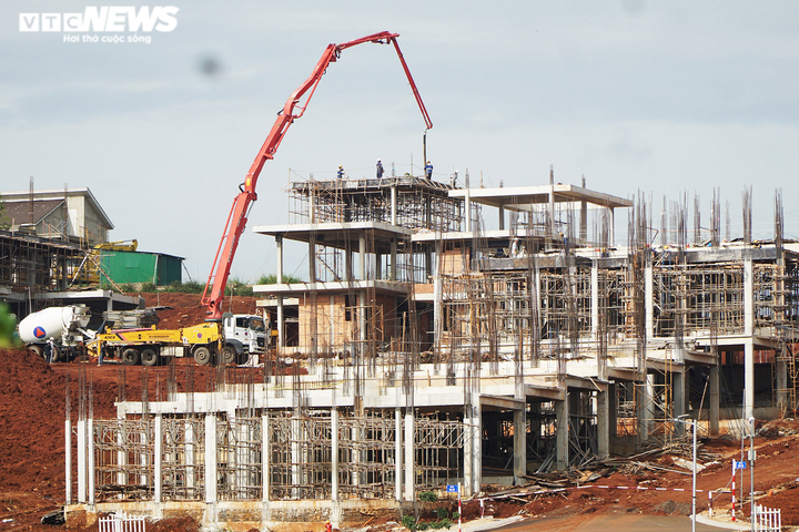 Đồi bị cạo trọc màu xanh để phân lô, bán nền: Thanh tra tỉnh Lâm Đồng vào cuộc - 2