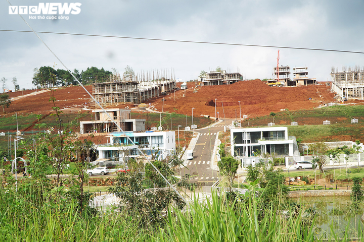 Đồi xanh bị cạo trọc phân lô, bán nền ở Lâm Đồng: Sai phạm tương tự đã bị xử lý - 5
