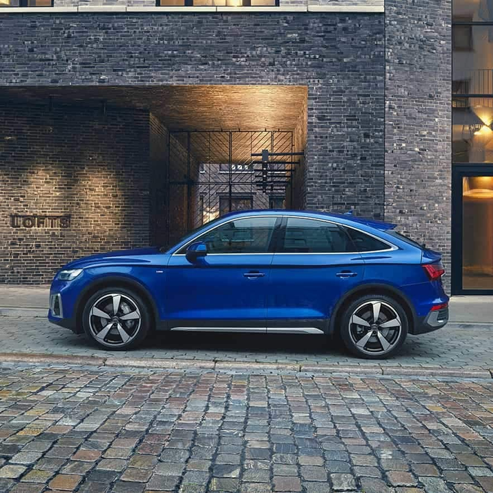'Soi' Audi Q5 Sportback mới vừa ra mắt tại Việt Nam - 1