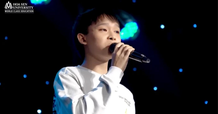 Hồ Văn Cường tái xuất trên sân khấu trong nhiều ngày 'biến mất' - 4