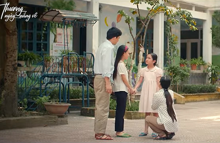 'Thương ngày nắng về' tập 5: Bé Hoa thành cô gái xinh đẹp, chuẩn bị đi xem mắt - 1