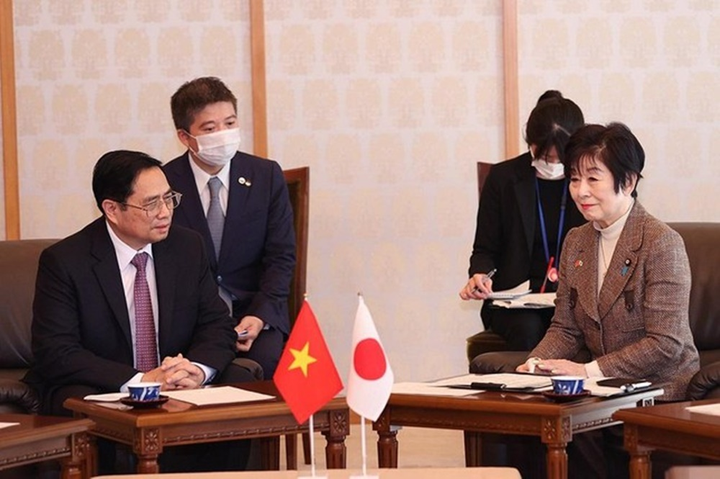 Nhật Bản viện trợ thêm cho Việt Nam 1,5 triệu liều vaccine - 2